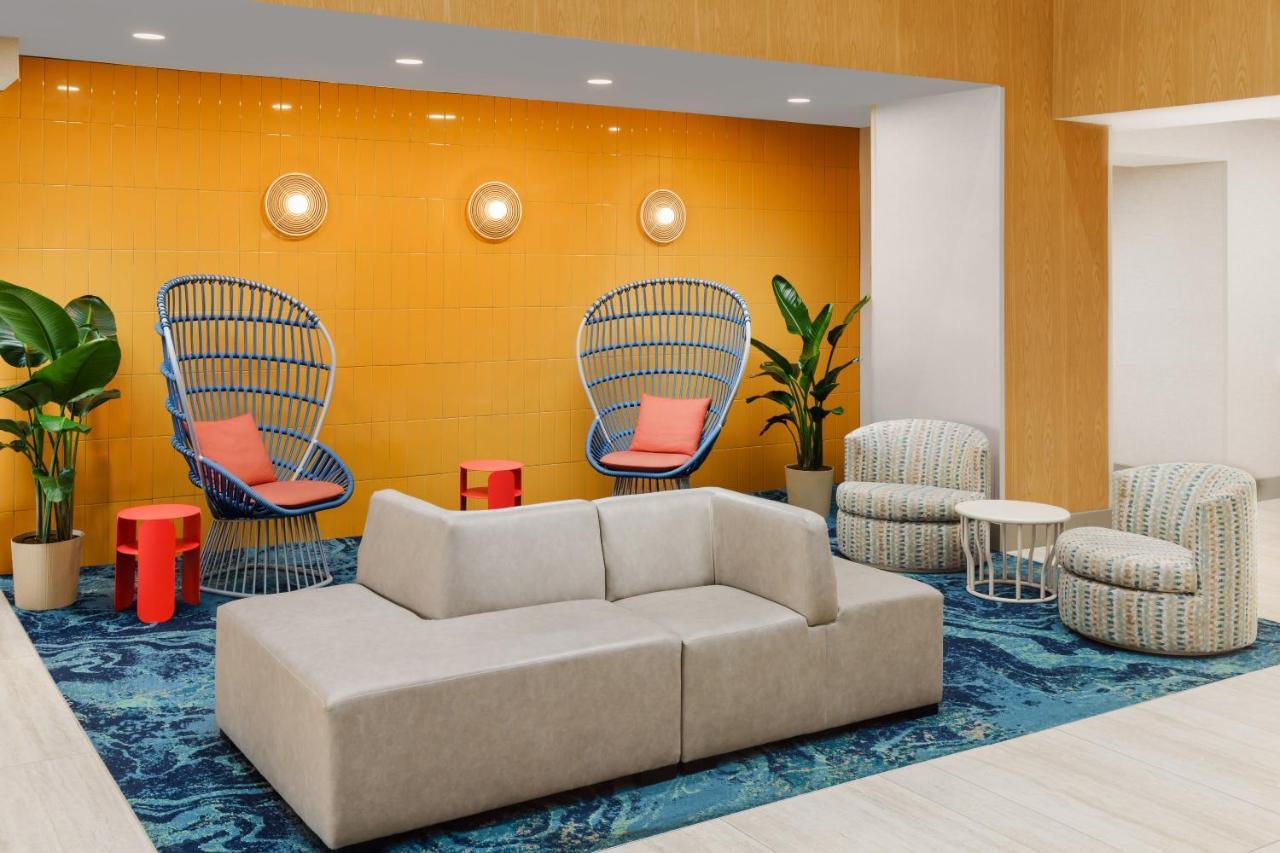 Hyatt Place Across From Universal Orlando Resort מראה חיצוני תמונה