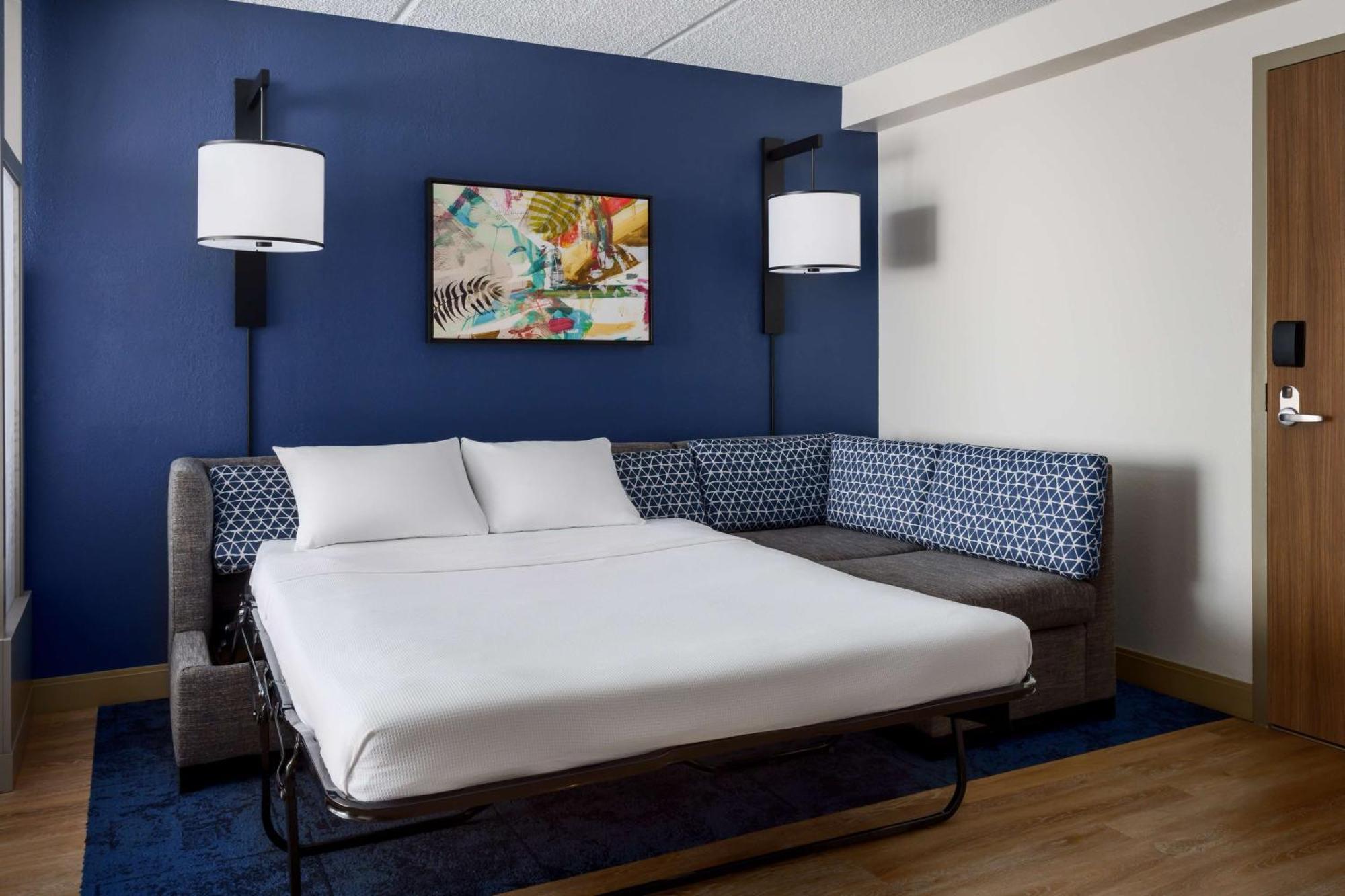 Hyatt Place Across From Universal Orlando Resort מראה חיצוני תמונה