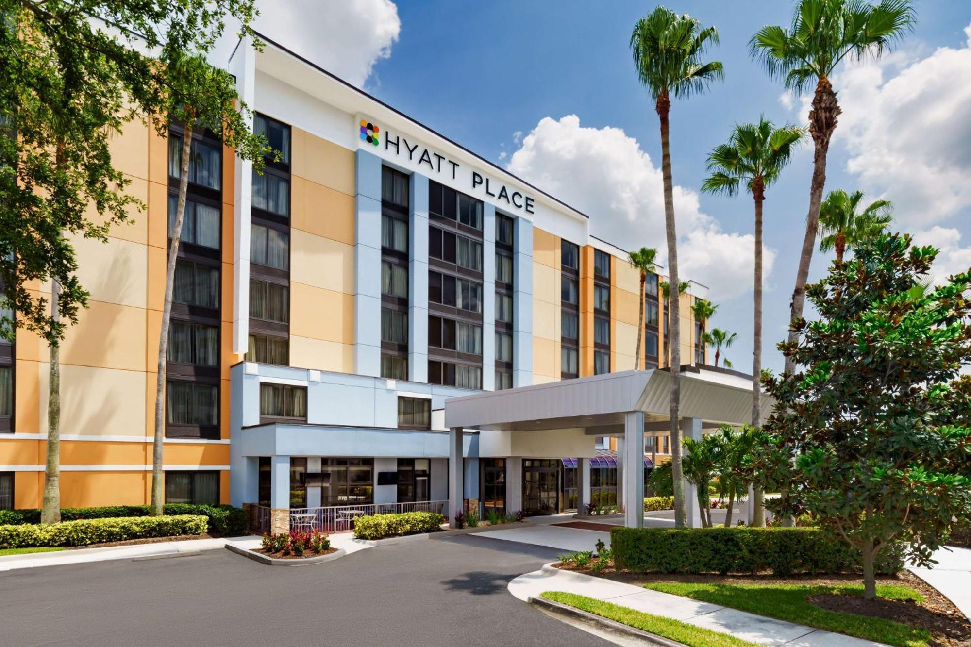 Hyatt Place Across From Universal Orlando Resort מראה חיצוני תמונה