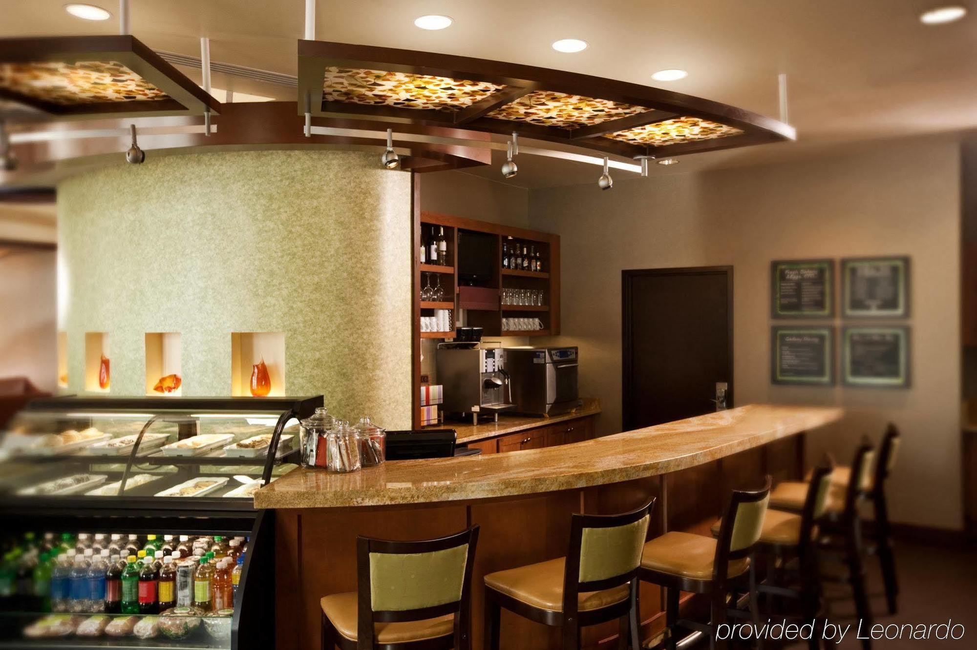 Hyatt Place Across From Universal Orlando Resort מסעדה תמונה