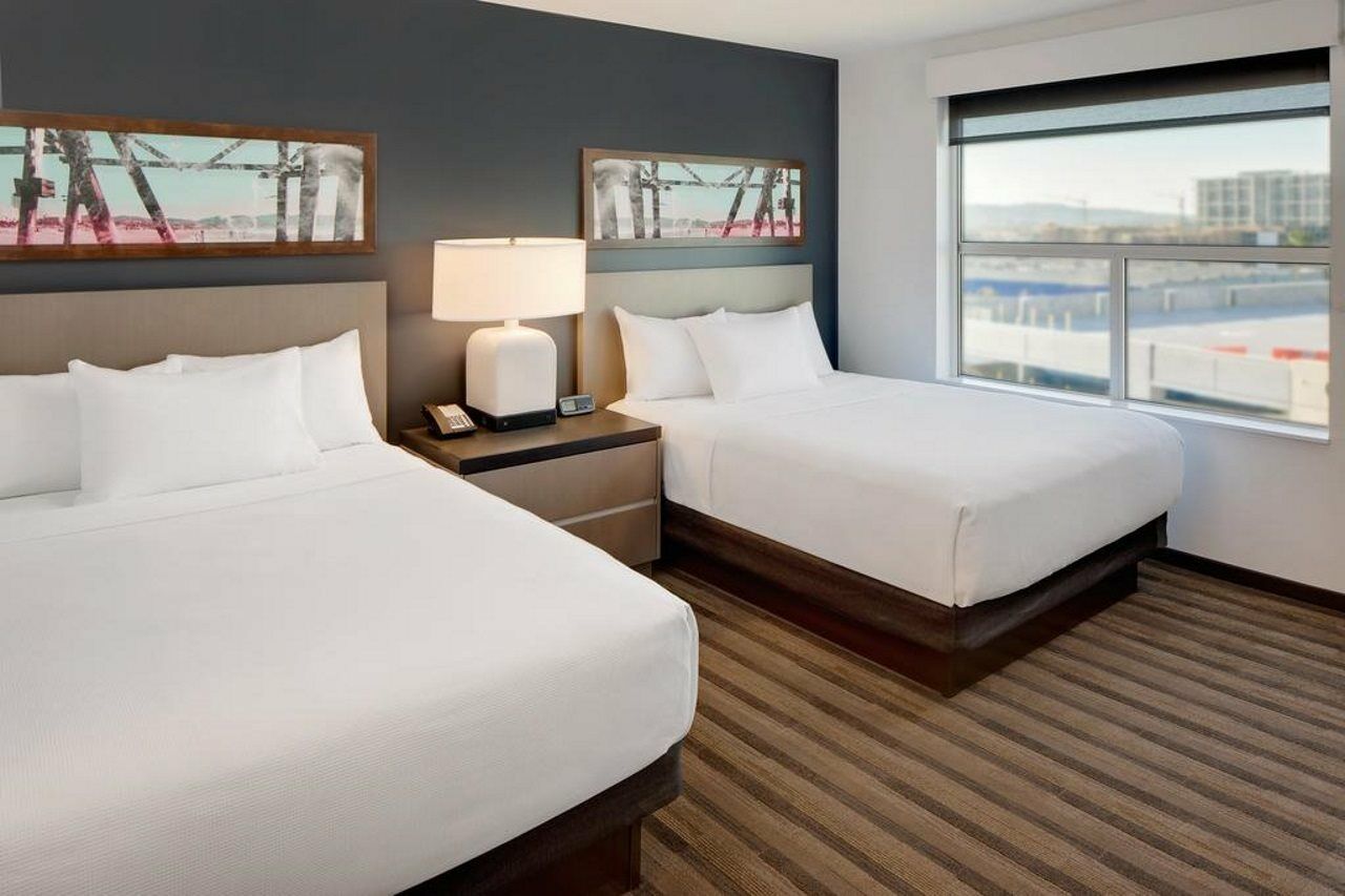 Hyatt Place Across From Universal Orlando Resort מראה חיצוני תמונה