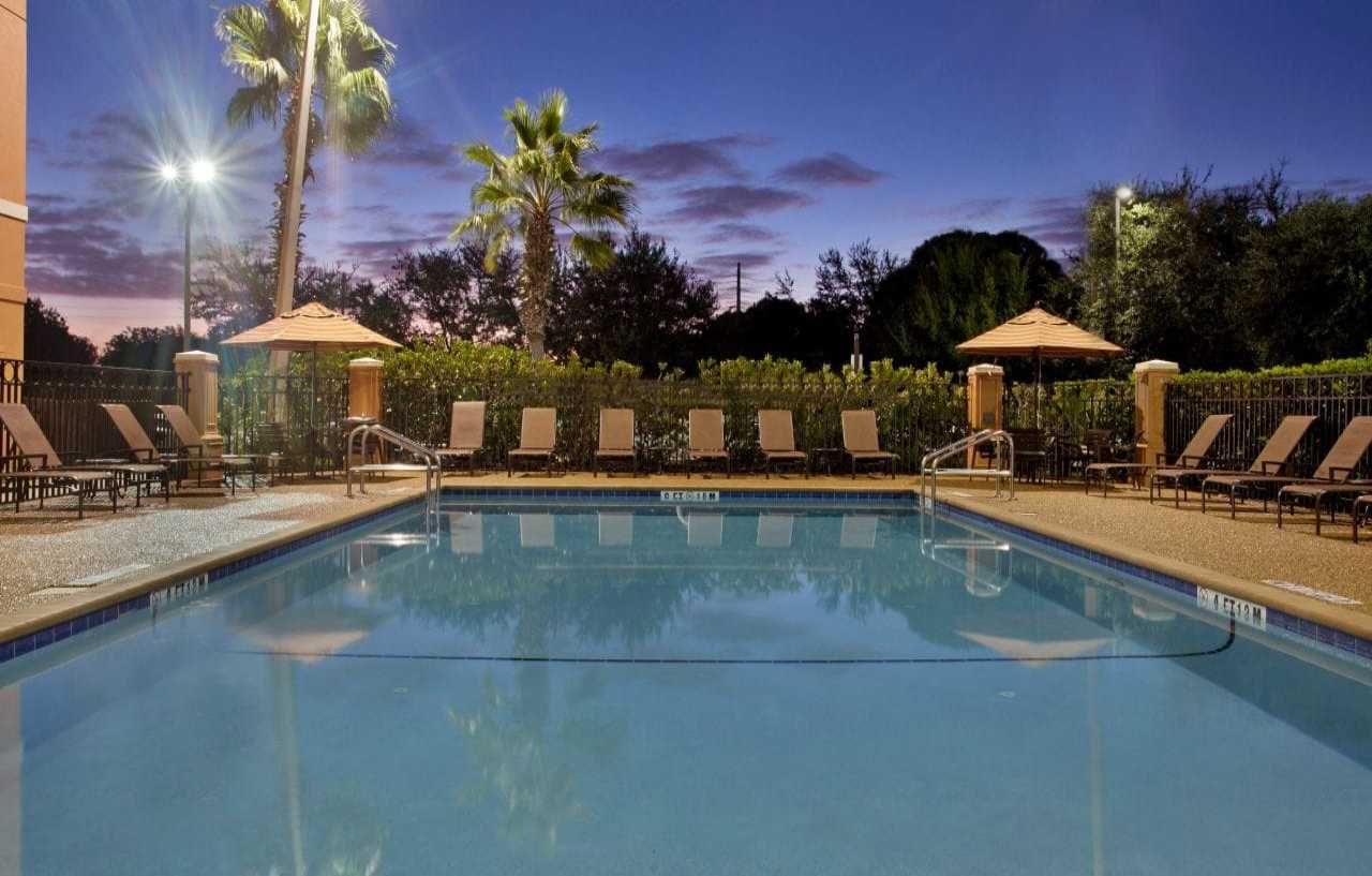 Hyatt Place Across From Universal Orlando Resort מראה חיצוני תמונה